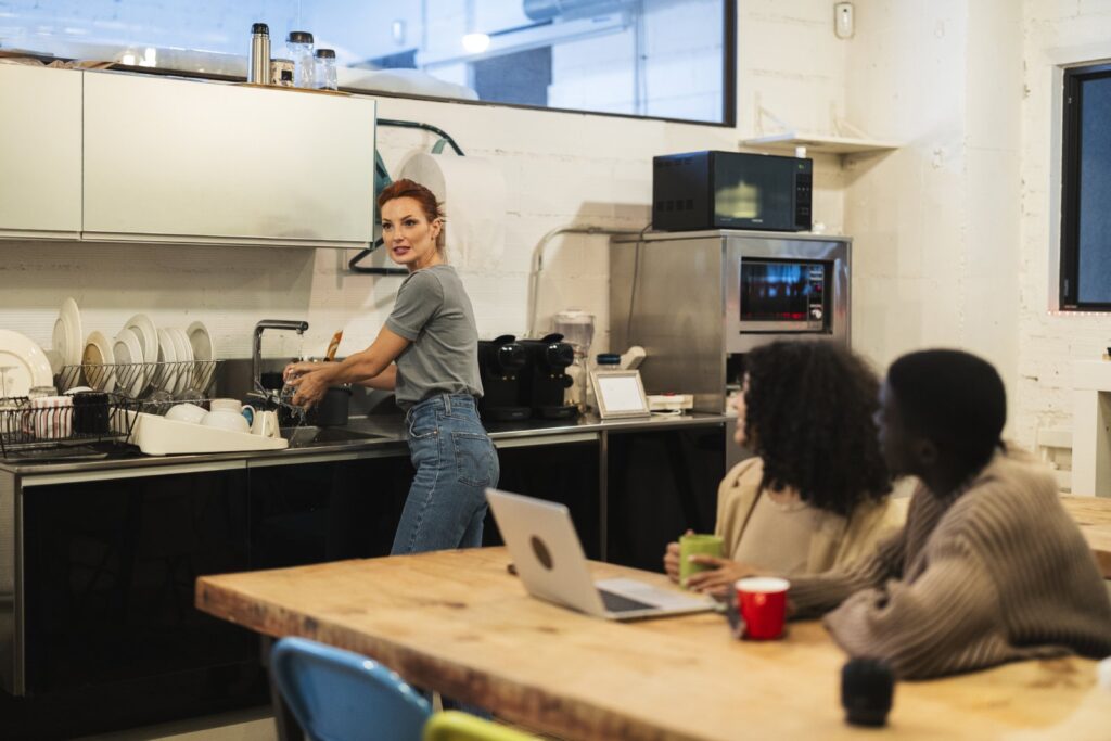 breakroom cleaning